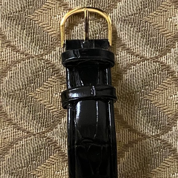 New Mens/Womens Analog Quartz Japan Movement Gold Tone Watch with New Battery - Picture 4 of 7